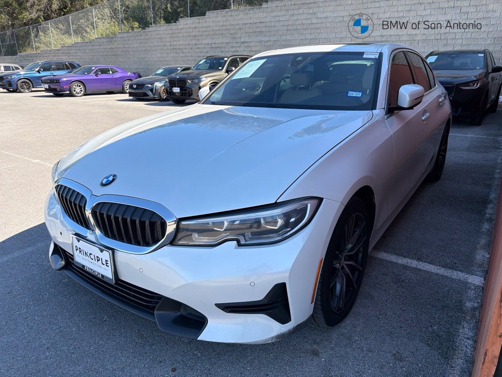  BMW 330i