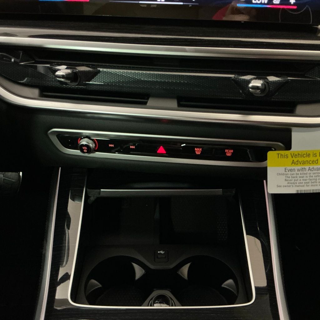 2026 BMW X5 40i - Photo 13