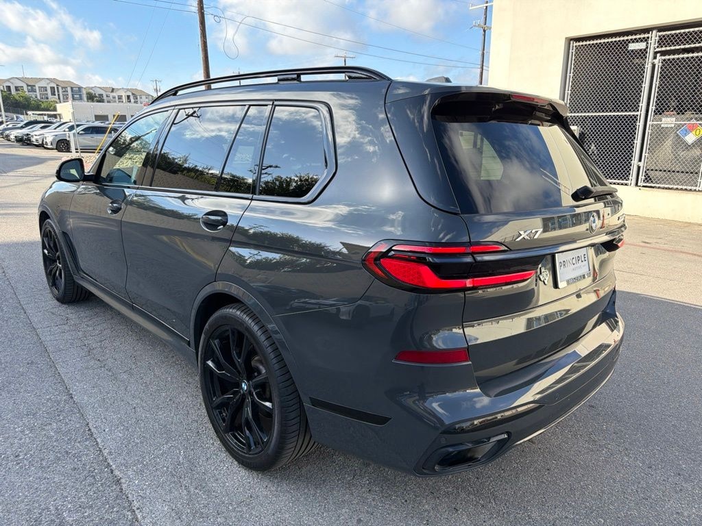 Used 2024 BMW X7 xDrive40i SUV