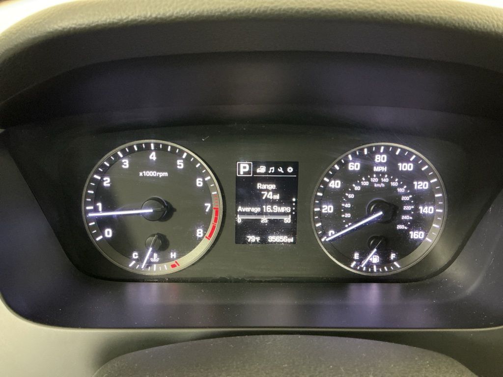 2015 Hyundai Sonata SE photo 2
