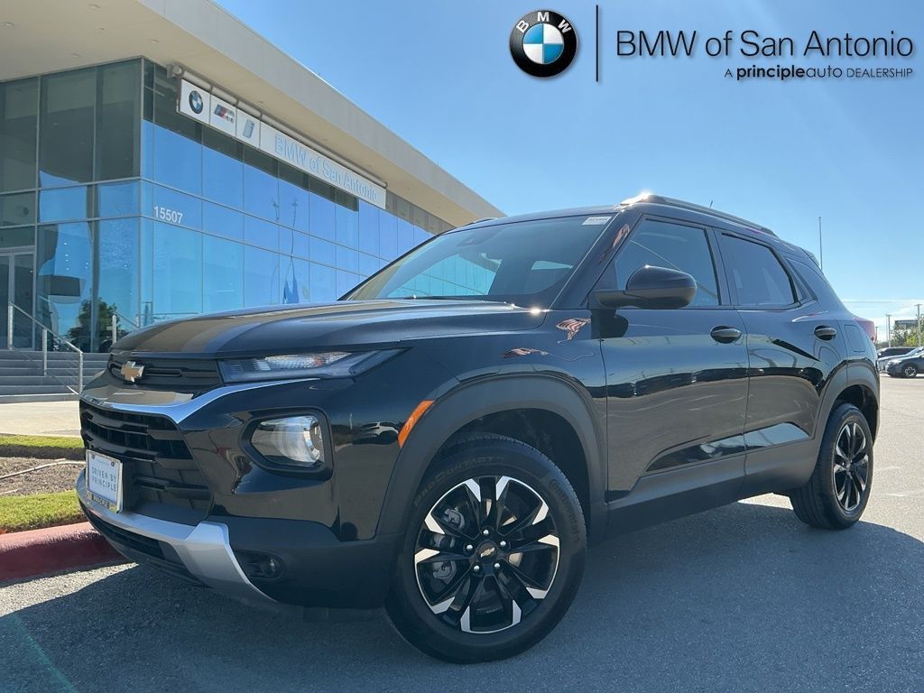 2023 Chevrolet TrailBlazer LT's photo