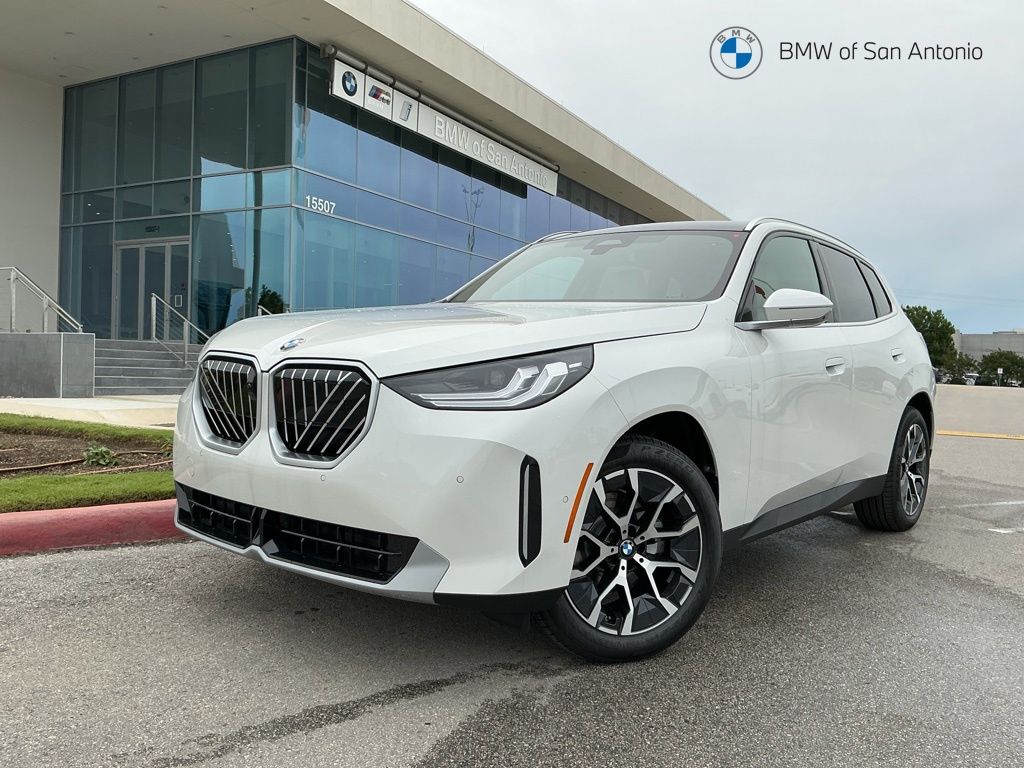 2026 BMW X3 30 XDRIVE's photo