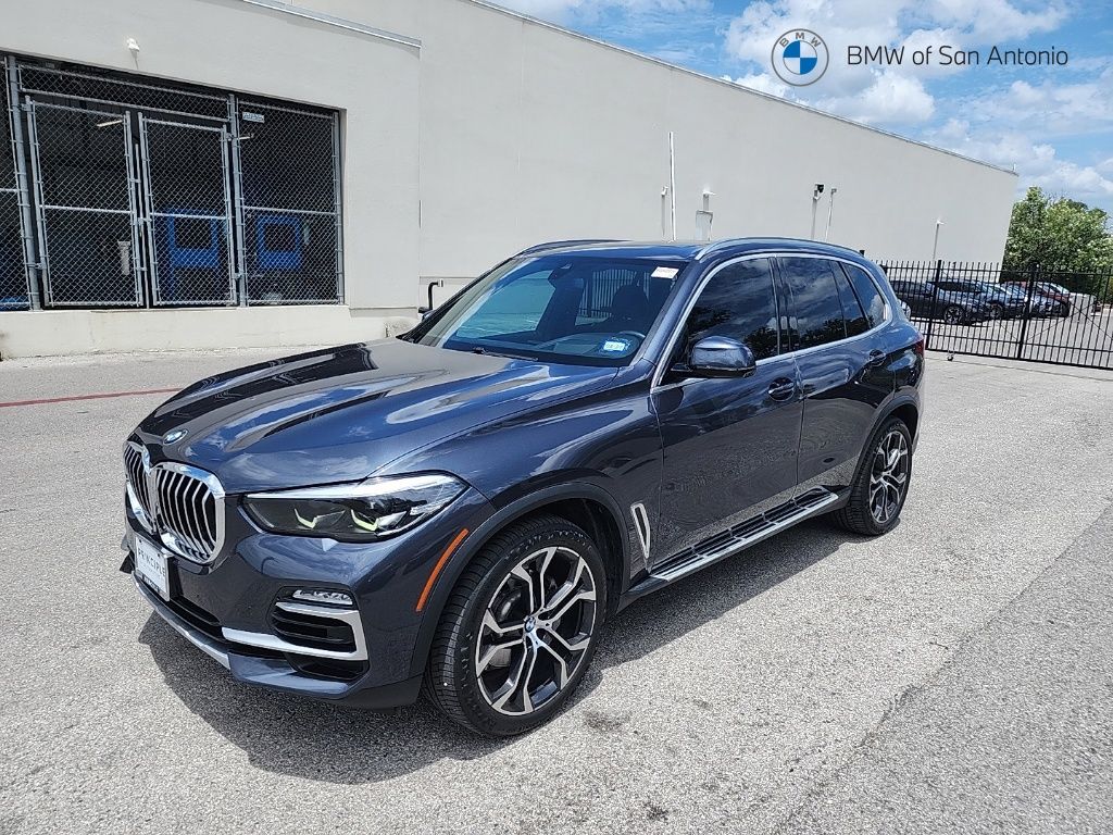 2021 BMW X5 sDrive40i's photo