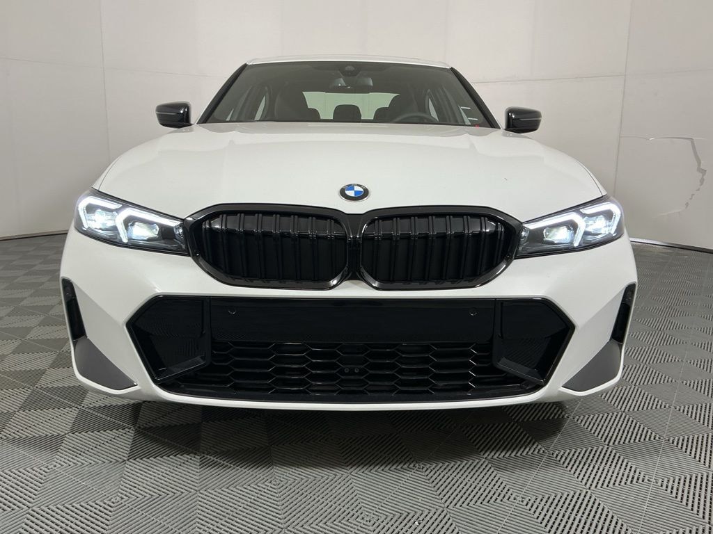 New 2026 BMW 330i Sedan