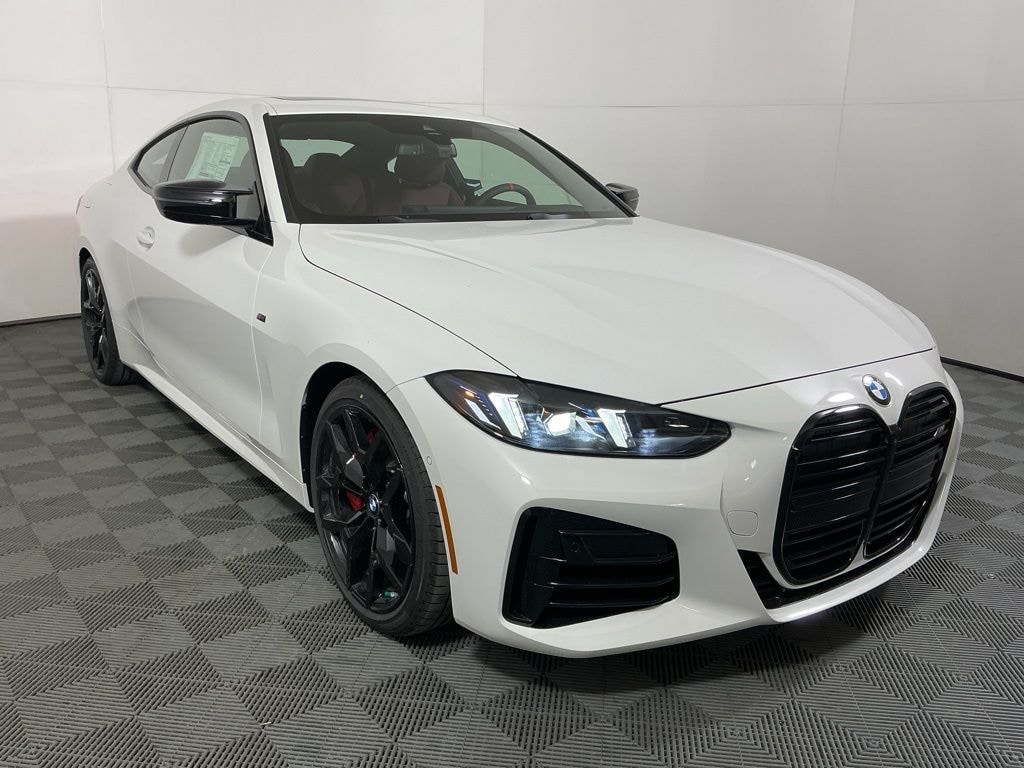 New 2026 BMW M440i Coupe
