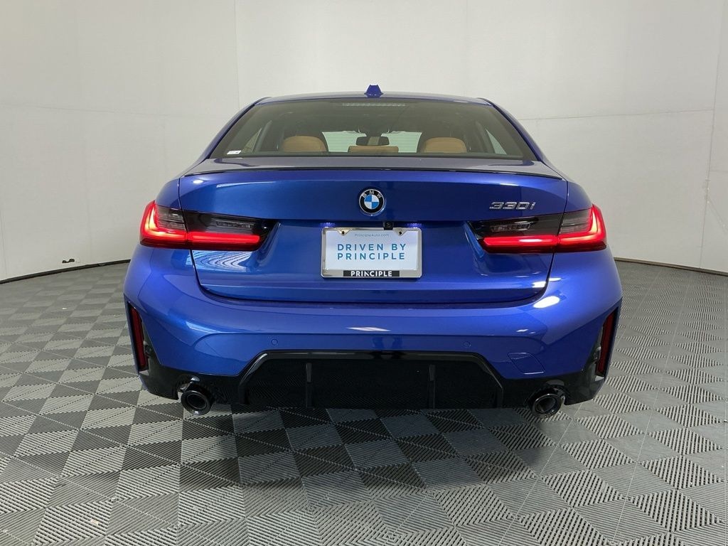 New 2026 BMW 330i Sedan