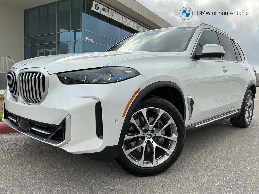 2025 BMW X5 SUV 