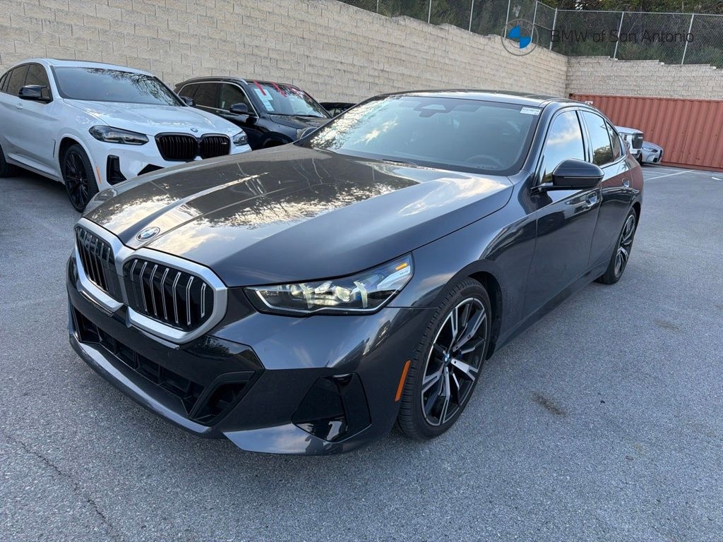 Certified 2025 BMW 540i xDrive Sedan