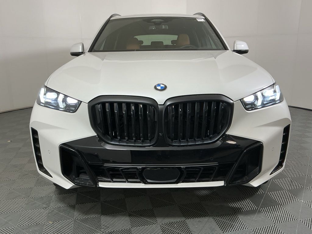 New 2026 BMW X5 sDrive40i SUV