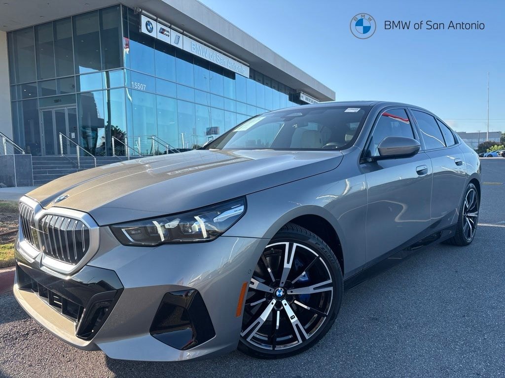 Used 2026 BMW 530i Sedan