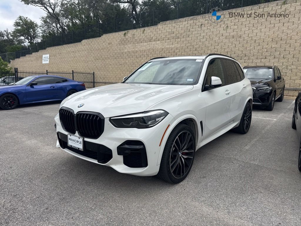2023 BMW X5 sDrive40i's photo