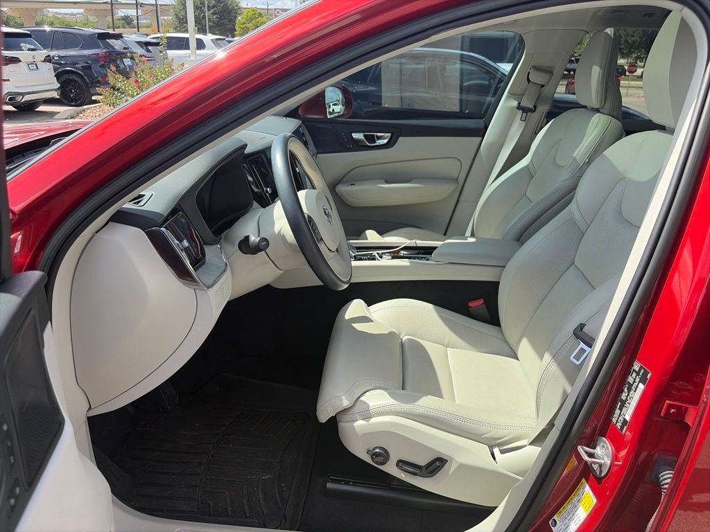 Used 2023 Volvo XC60 B5 Ultimate Bright Theme SUV