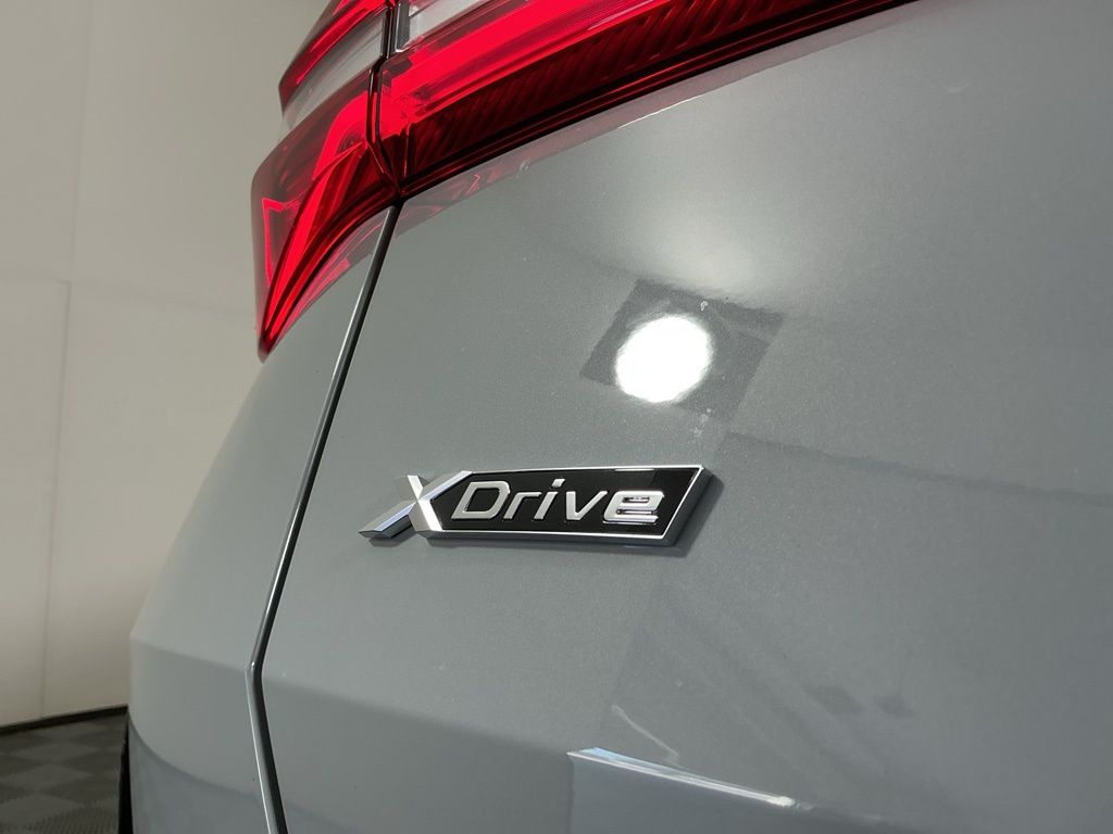 2026 BMW X3 30 - Photo 8