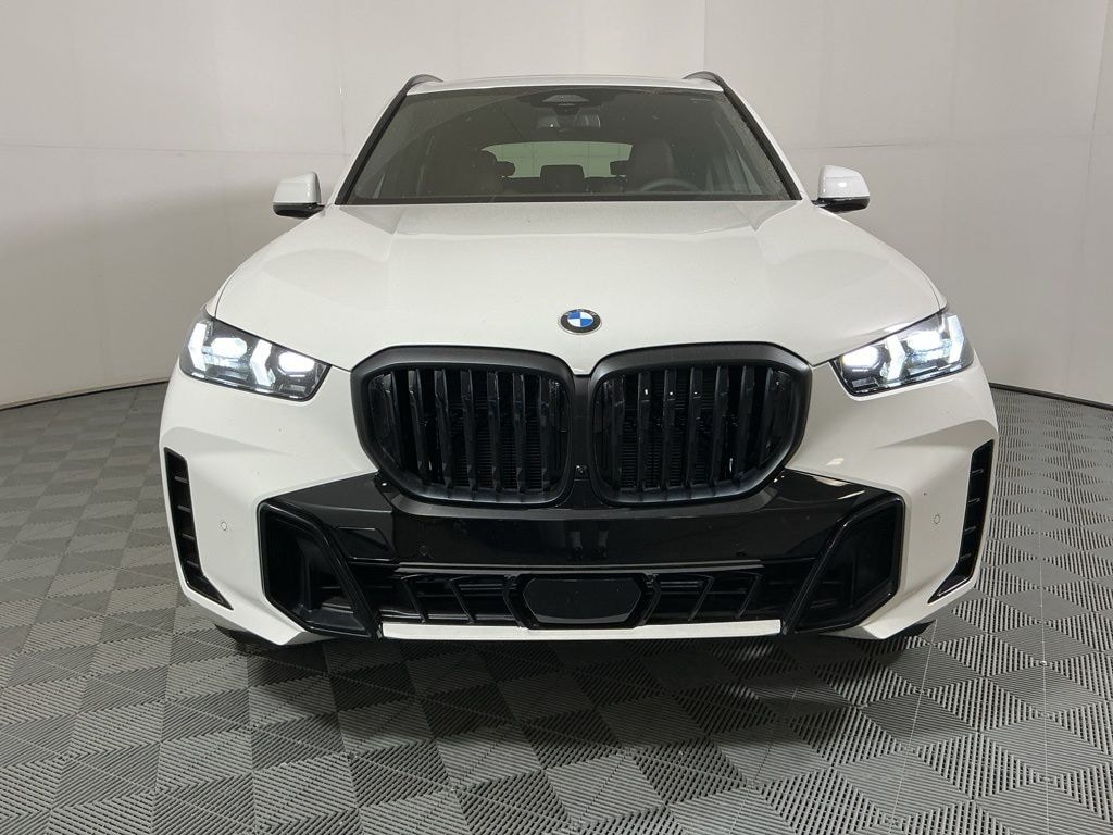 New 2026 BMW X5 sDrive40i SUV