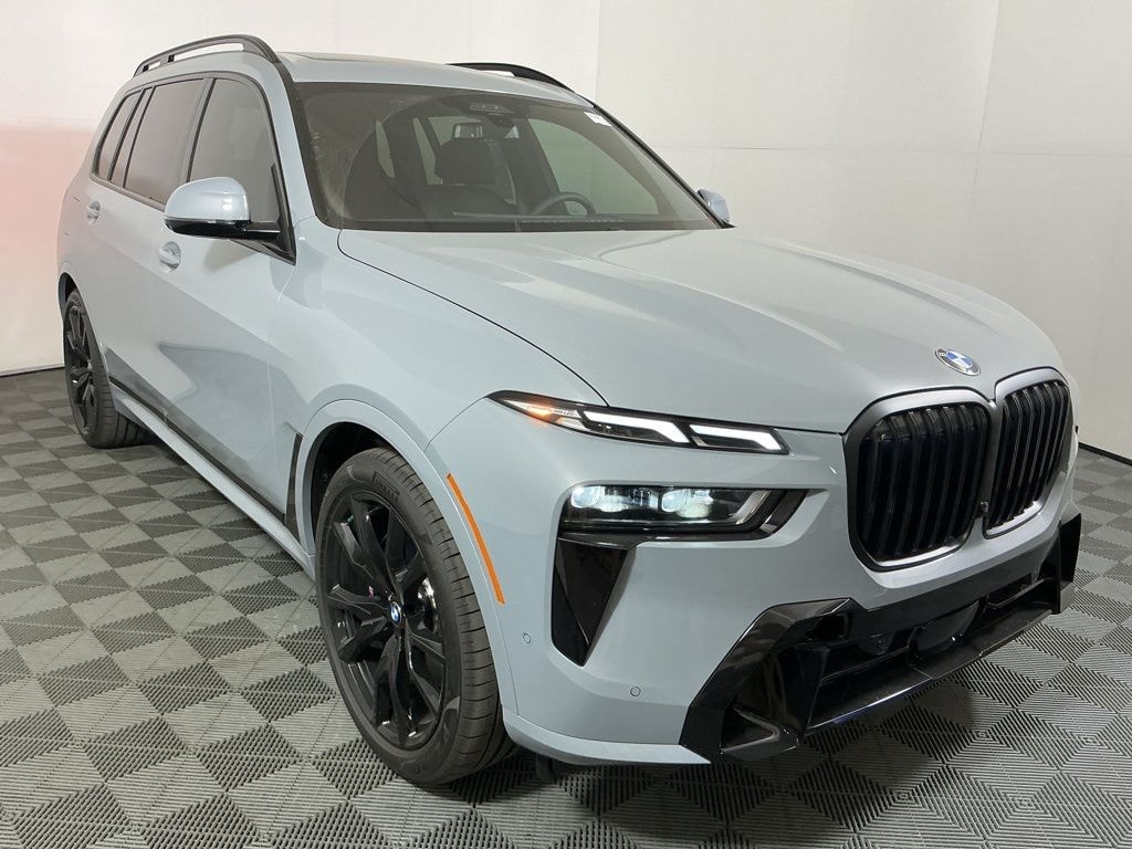 New 2026 BMW X7 xDrive40i SUV