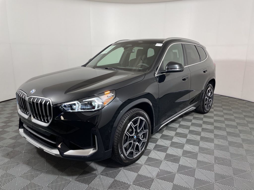 2025 Bmw X1 XDrive28i photo 2