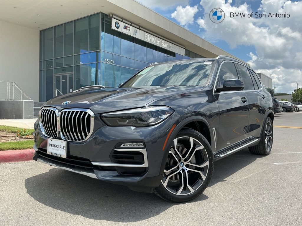 2021 BMW X5 sDrive40i's photo
