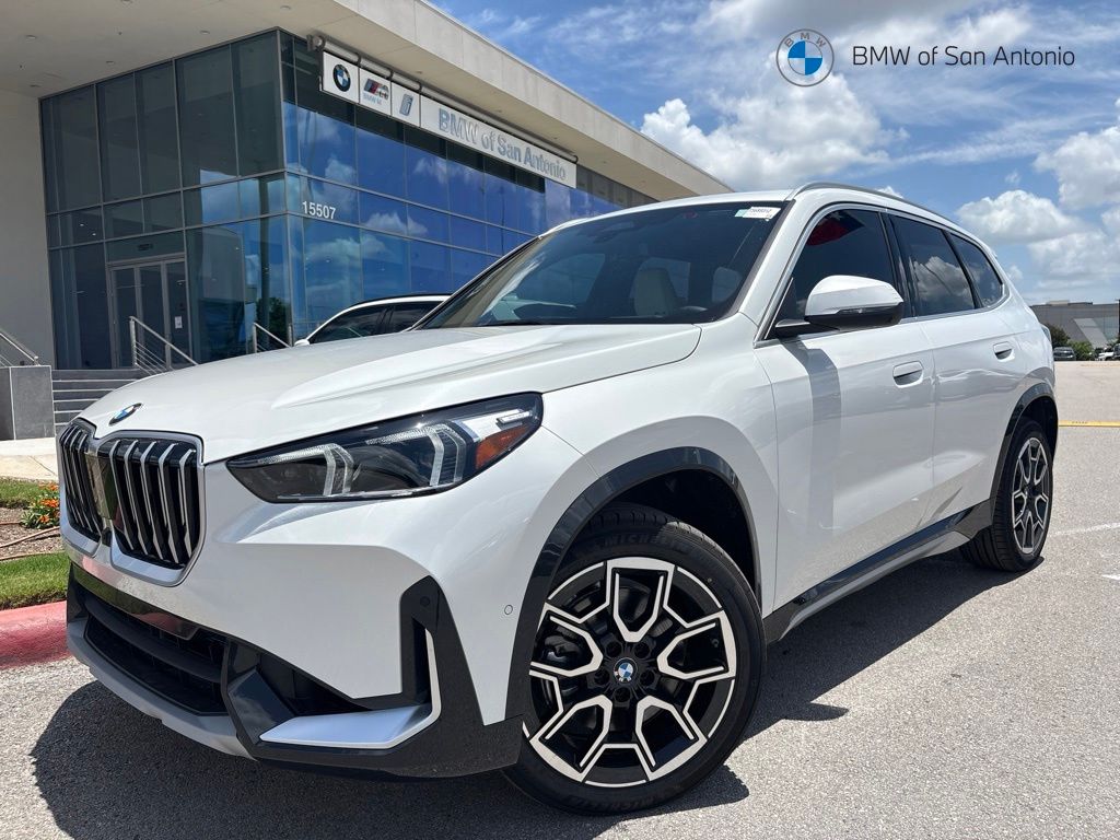 2026 BMW X1 28i