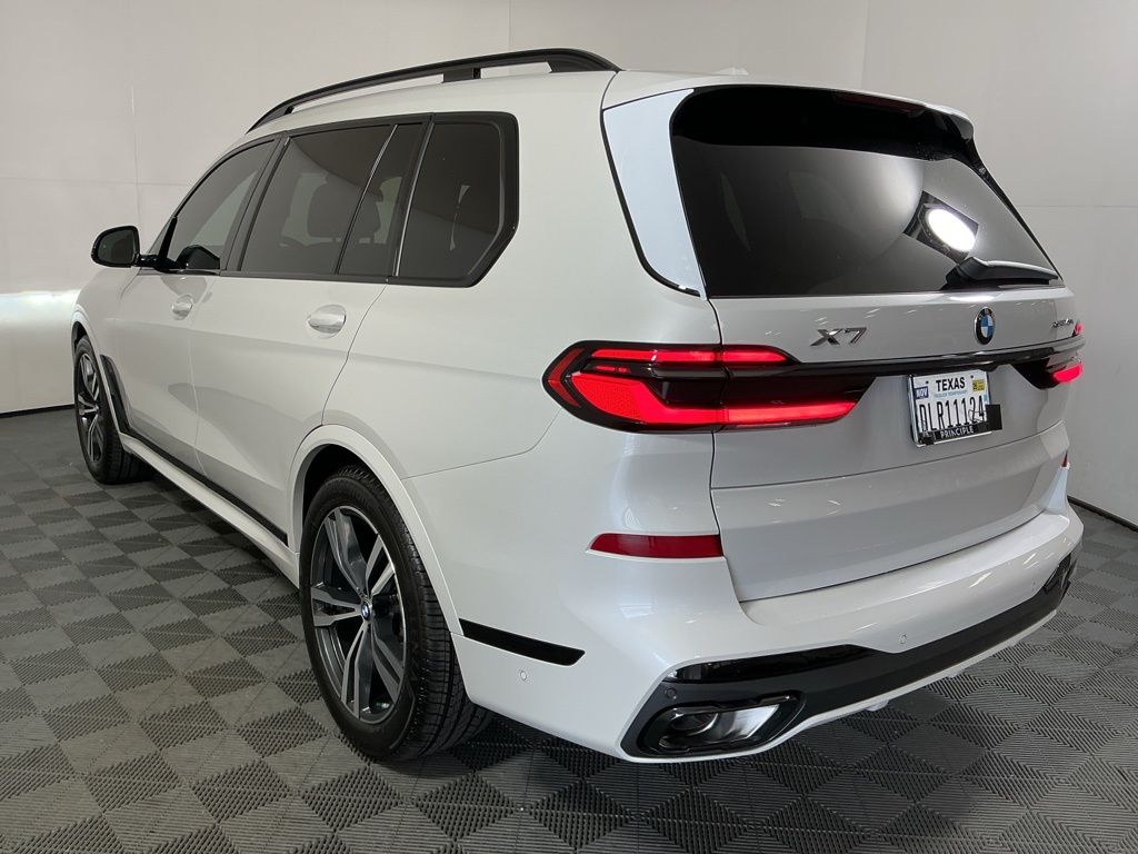2026 BMW X7 40i - Photo 6
