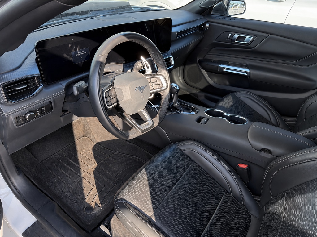 Used 2025 Ford Mustang Coupe
