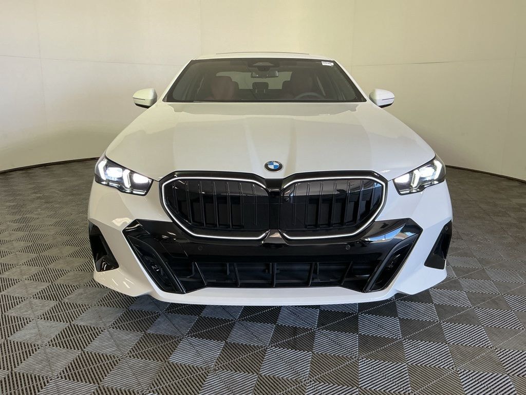 New 2026 BMW 530i Sedan