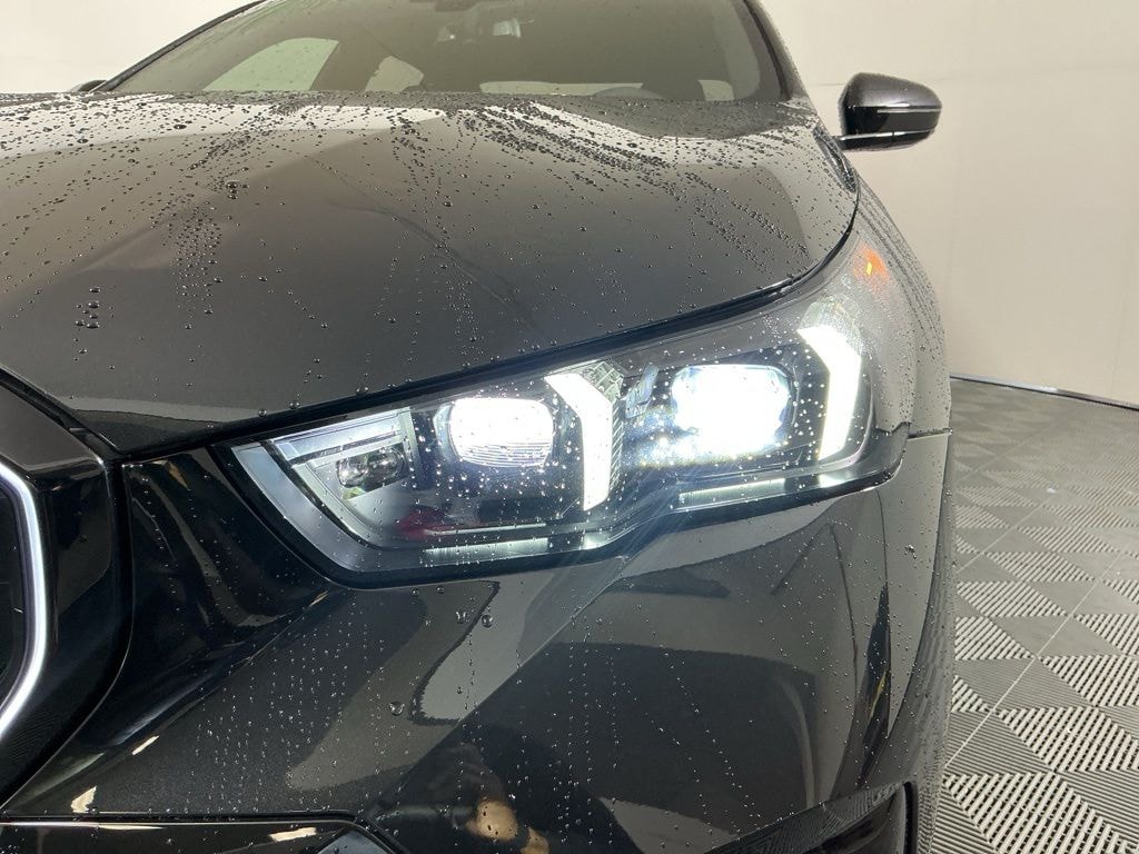 New 2026 BMW 530i Sedan