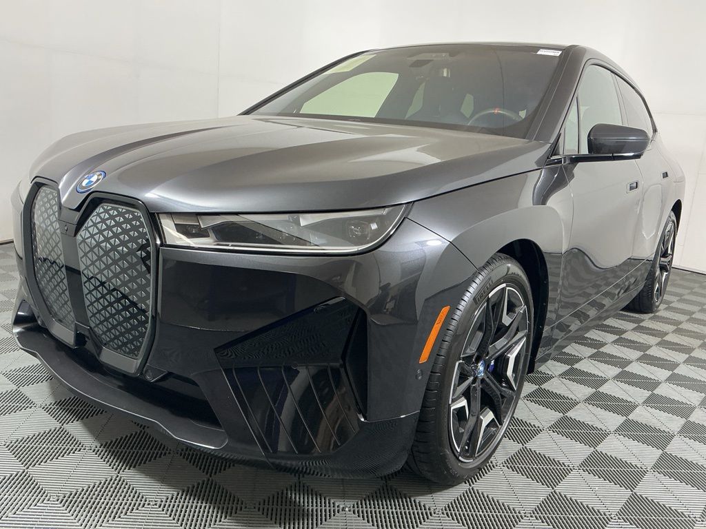Used 2025 BMW iX M60 with VIN WB533CF01SCU22286 for sale in San Antonio, TX