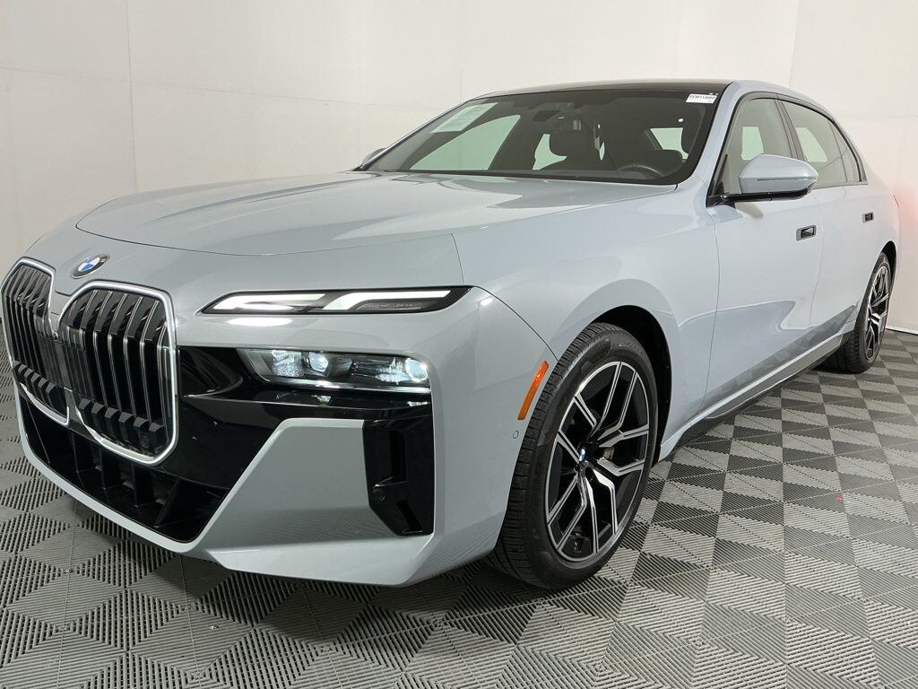 Used 2023 BMW 760i xDrive Sedan