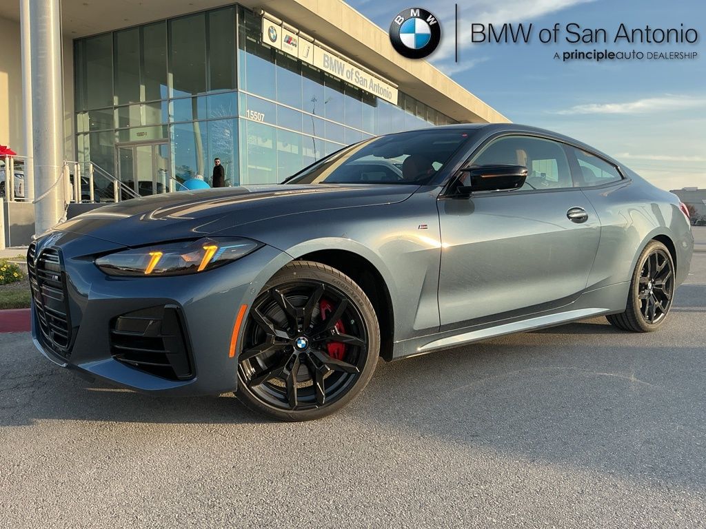 2026 BMW 4 Series M440i's photo