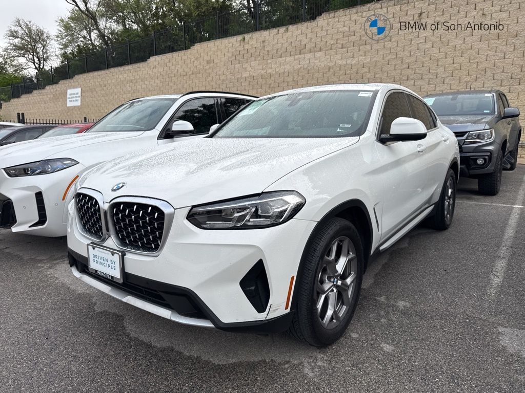 2023 BMW X4 30i