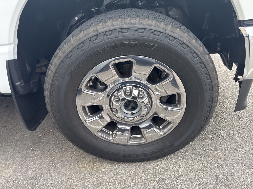 Used 2024 Ford F-250SD Lariat Truck