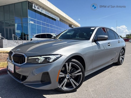 2023 BMW 330i Sedan