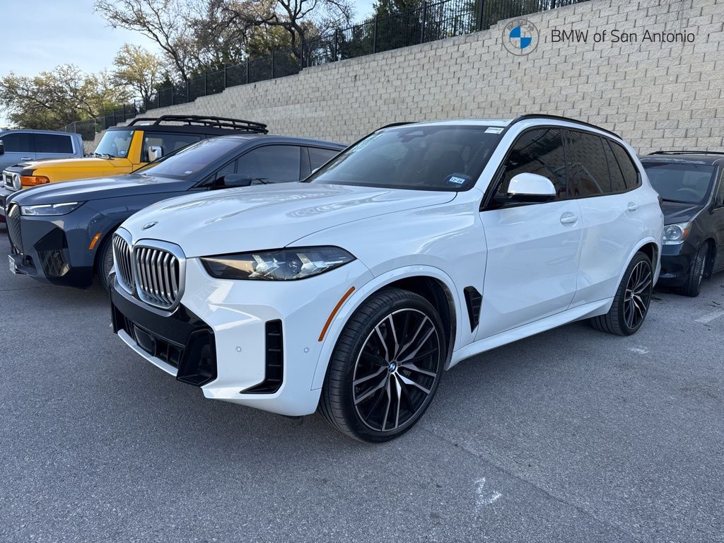 2024 BMW X5 sDrive40i's photo
