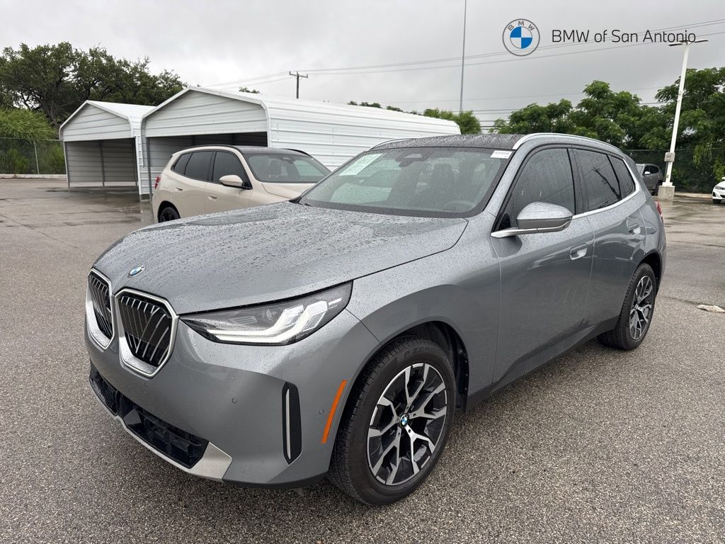 2025 BMW X3 30 XDRIVE's photo