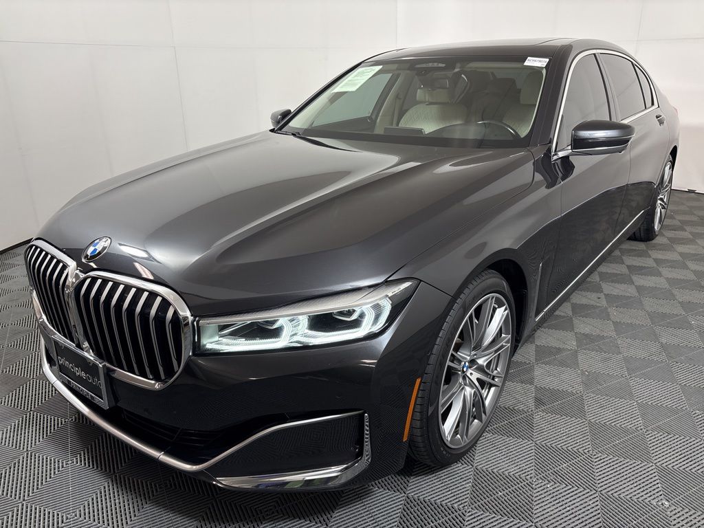 Certified 2022 BMW 7 Series 740i with VIN WBA7T2C0XNCH67907 for sale in San Antonio, TX