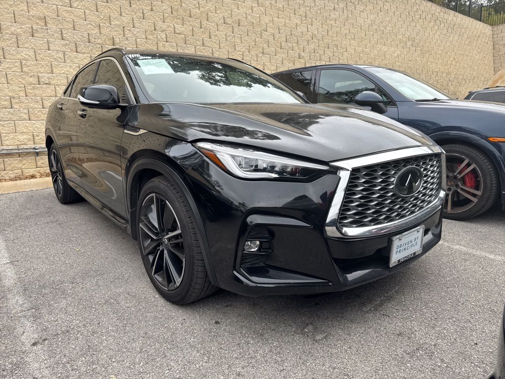 2023 Infiniti QX55 Essential photo 2