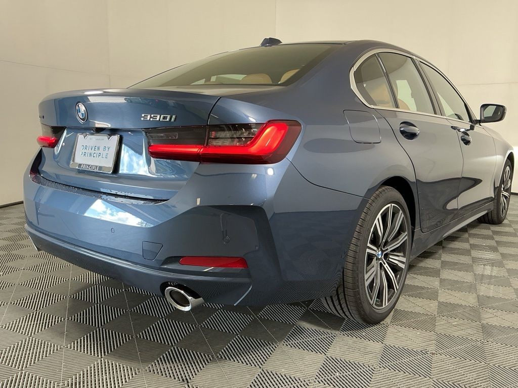 New 2026 BMW 330i xDrive Sedan