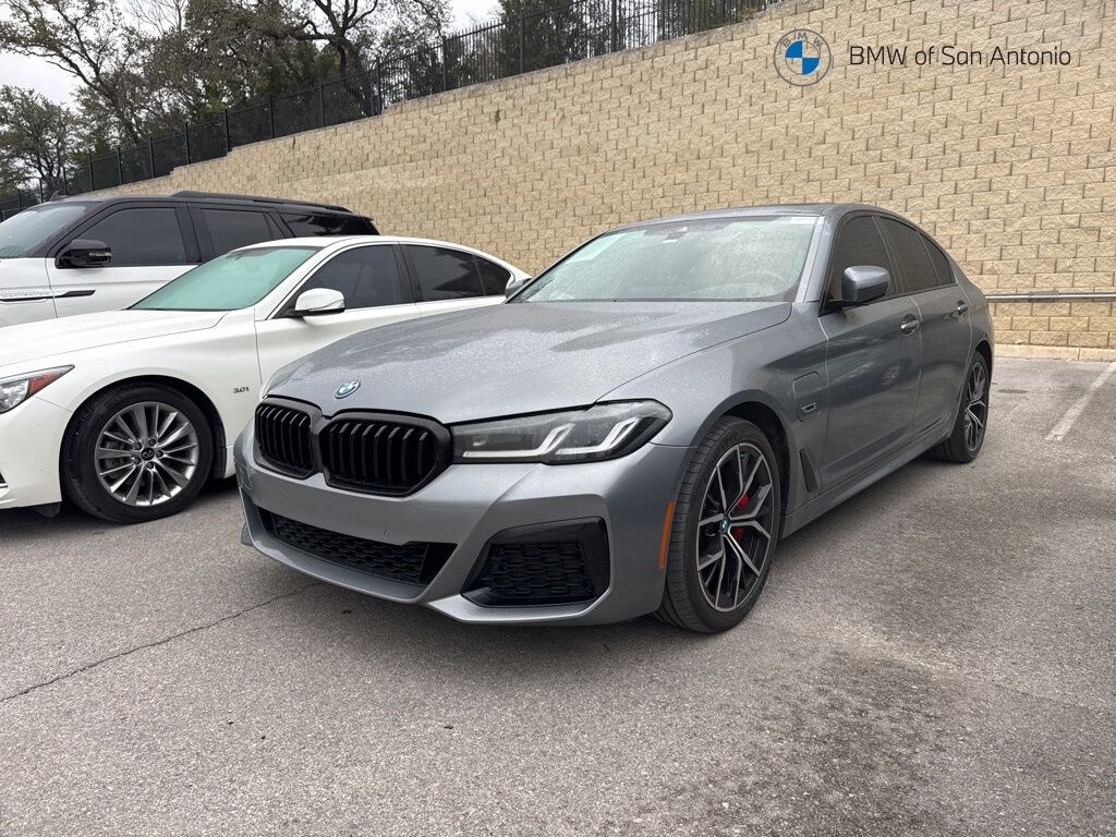 Certified 2023 BMW 530e Sedan