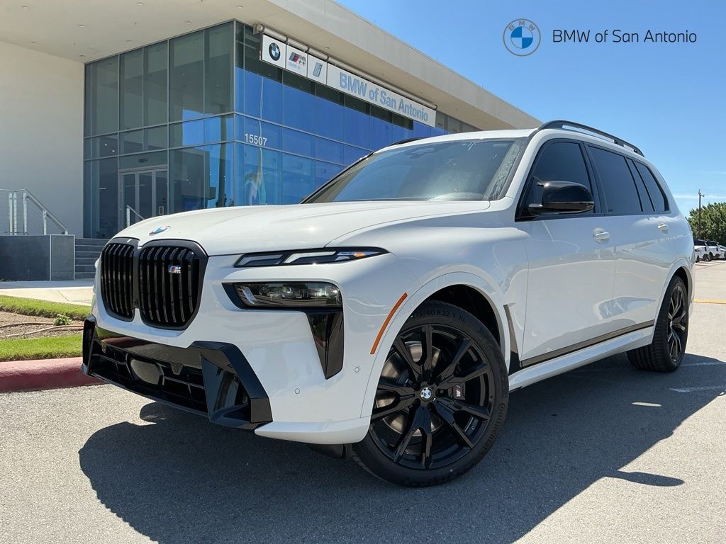 2027 BMW X7 M60i's photo