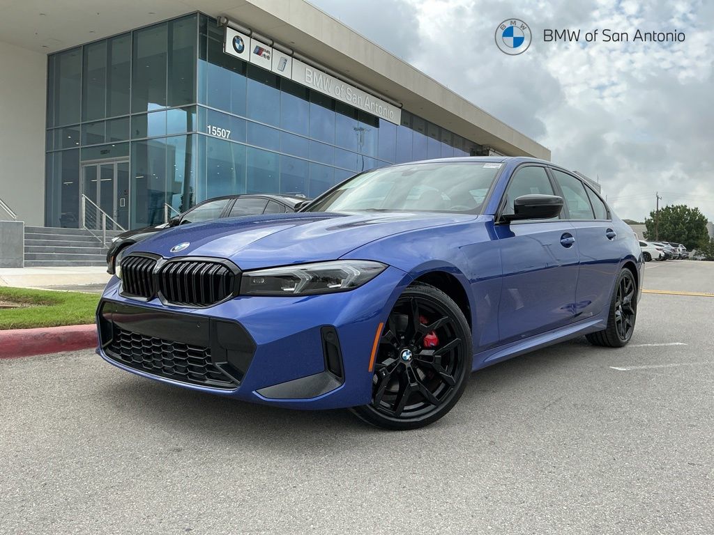 2025 BMW 3 Series 330i Sedan's photo