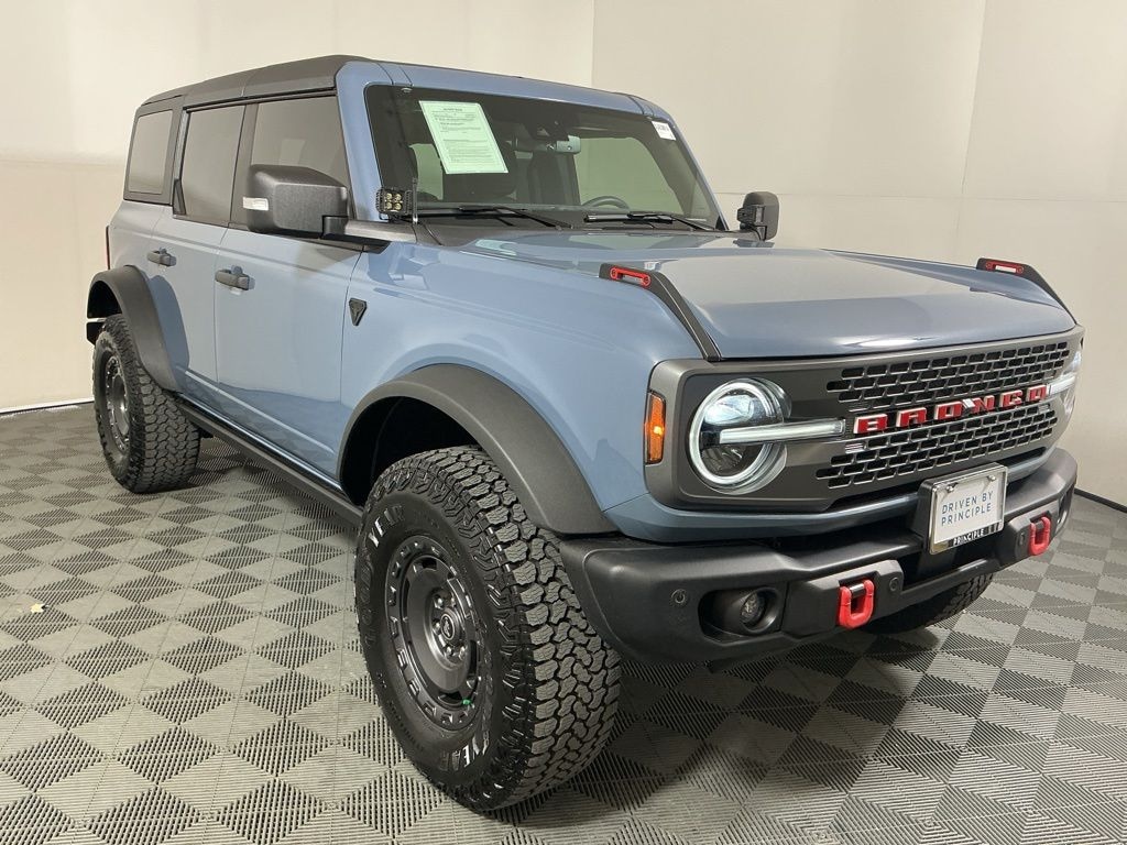 Used 2025 Ford Bronco Badlands SUV