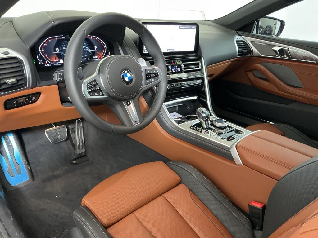 2026 BMW 8 Series 840i - Photo 22