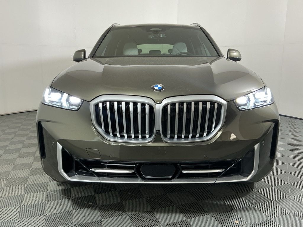 New 2026 BMW X5 sDrive40i SUV