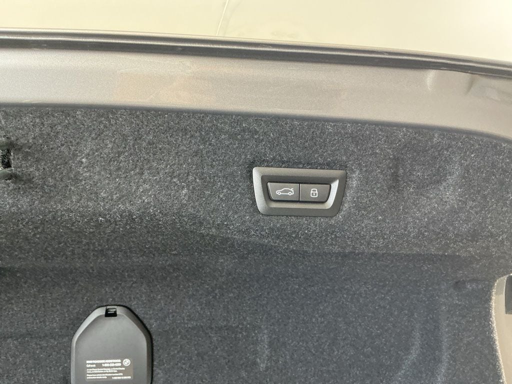 2026 BMW i5 40 - Photo 31