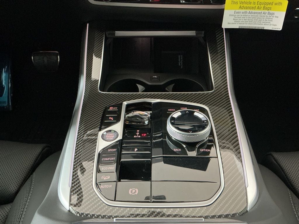 2026 BMW X5 M60i - Photo 13