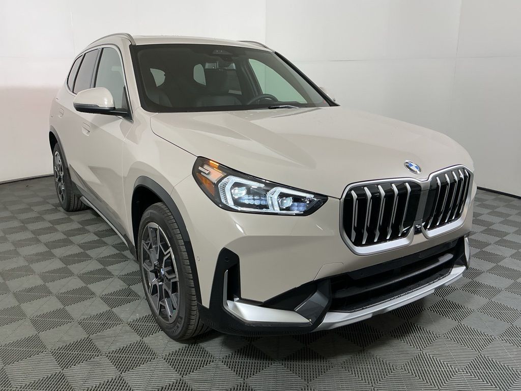 2026 Bmw X1 XDrive28i photo 3