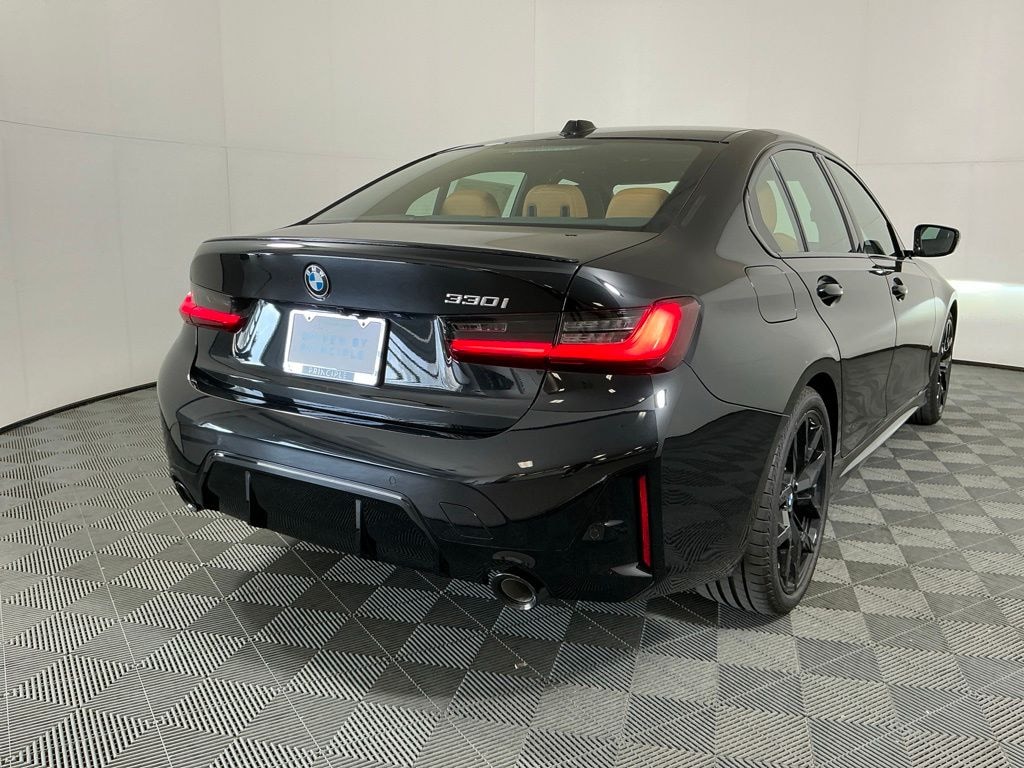 New 2026 BMW 330i Sedan