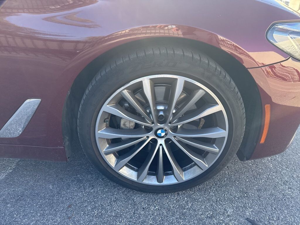 Used 2023 BMW 530i Sedan