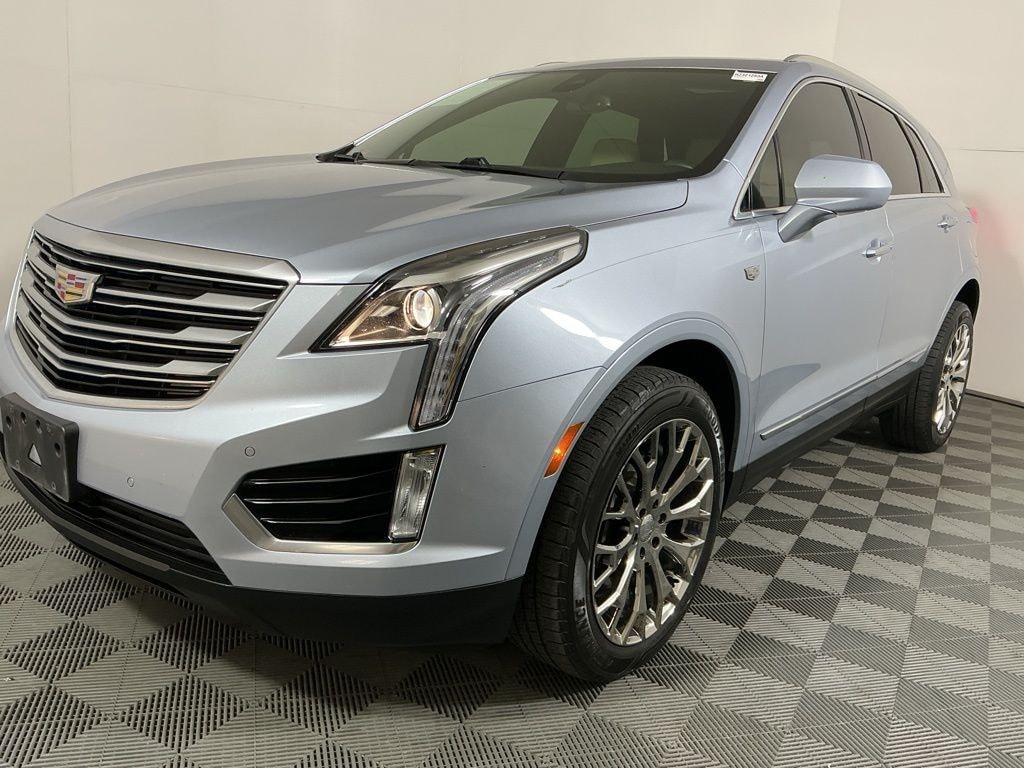 Used 2017 CADILLAC XT5 Luxury SUV