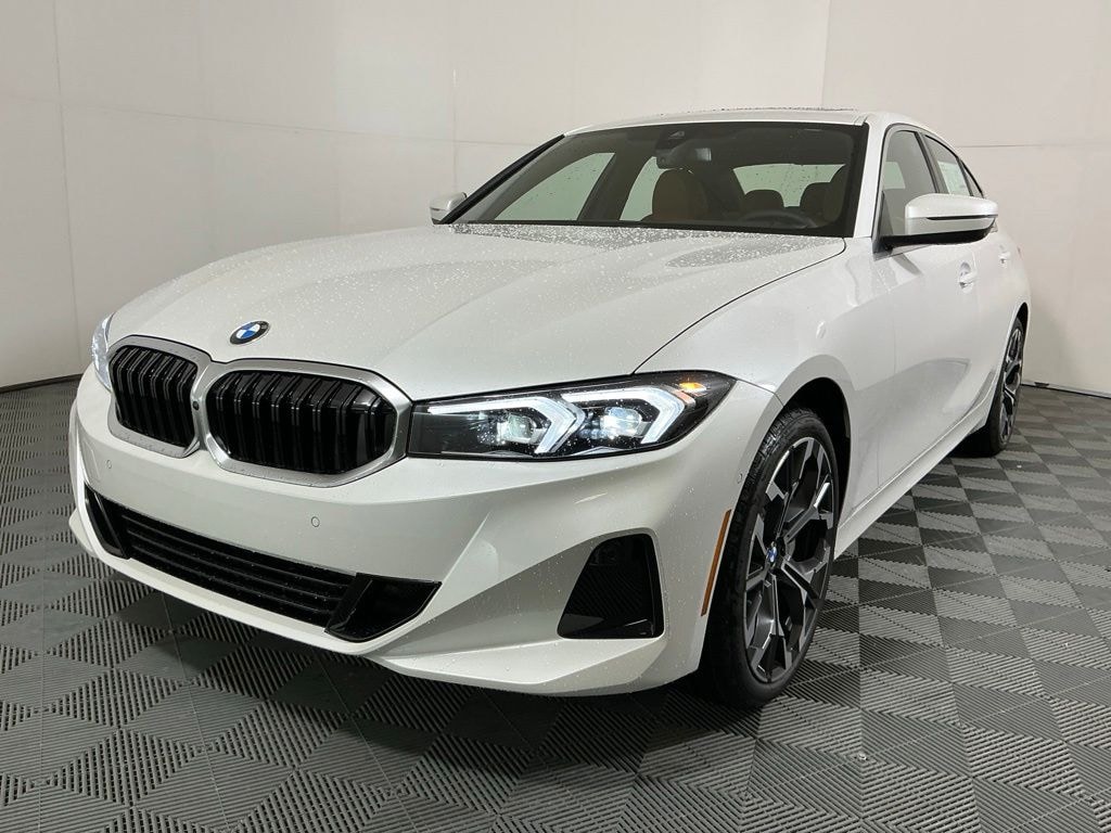 New 2026 BMW 330i xDrive Sedan